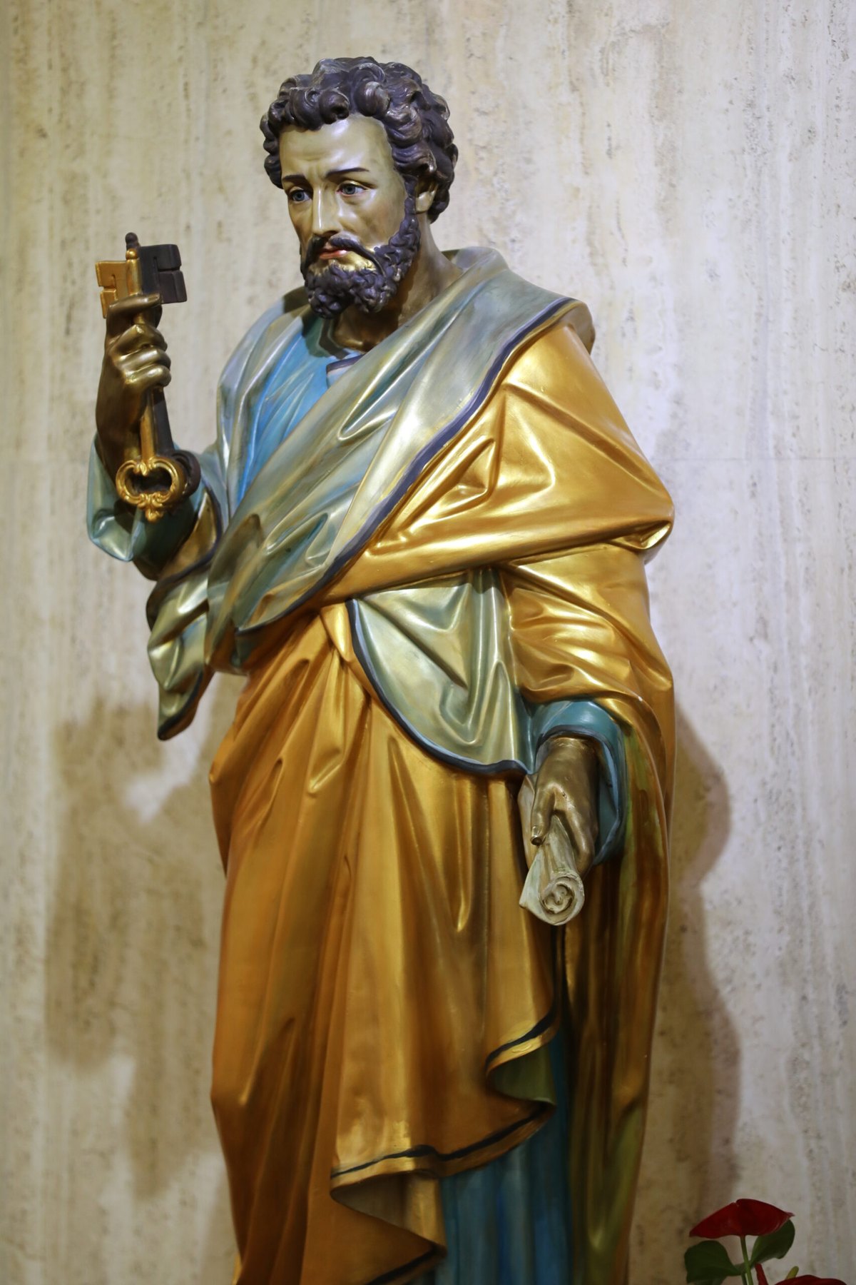 Statue of St. Peter holding the keys